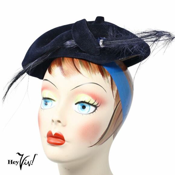Vintage 40s 50s Tilt Hat Original by Dajon Blue Velvet w Feathers - Hey Viv - Picture 1 of 7